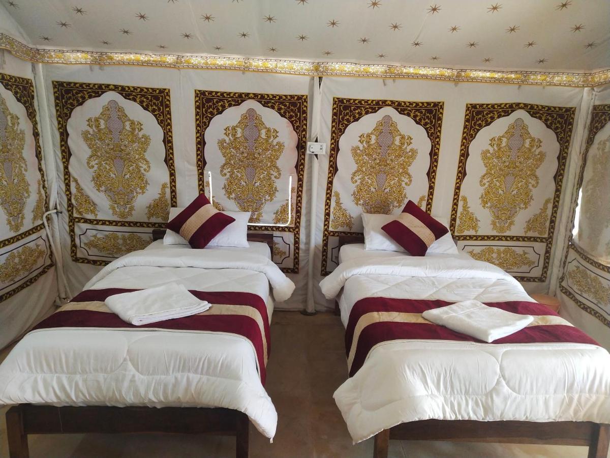 Hotel Exotic Luxury Camps à Jaisalmer Extérieur photo